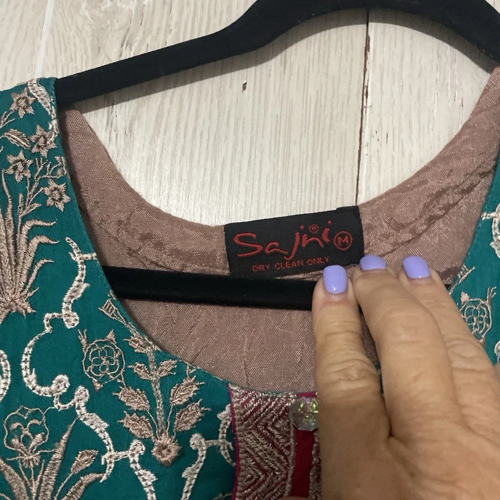 Women Clothes Pakistani Salwar Kameez Ready Made Designer Sajni Size‎ Medium - Picture 3 of 7